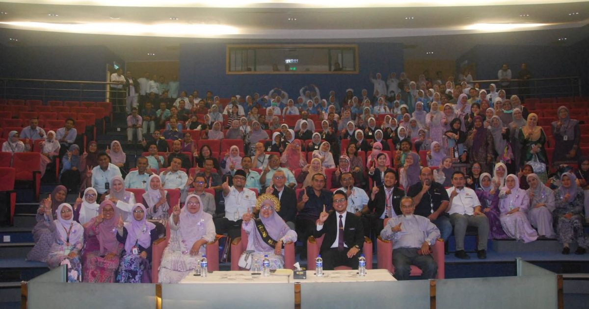 Majlis Meraikan Persaraan Pengarah Hospital Sultan Haji Ahmad Shah